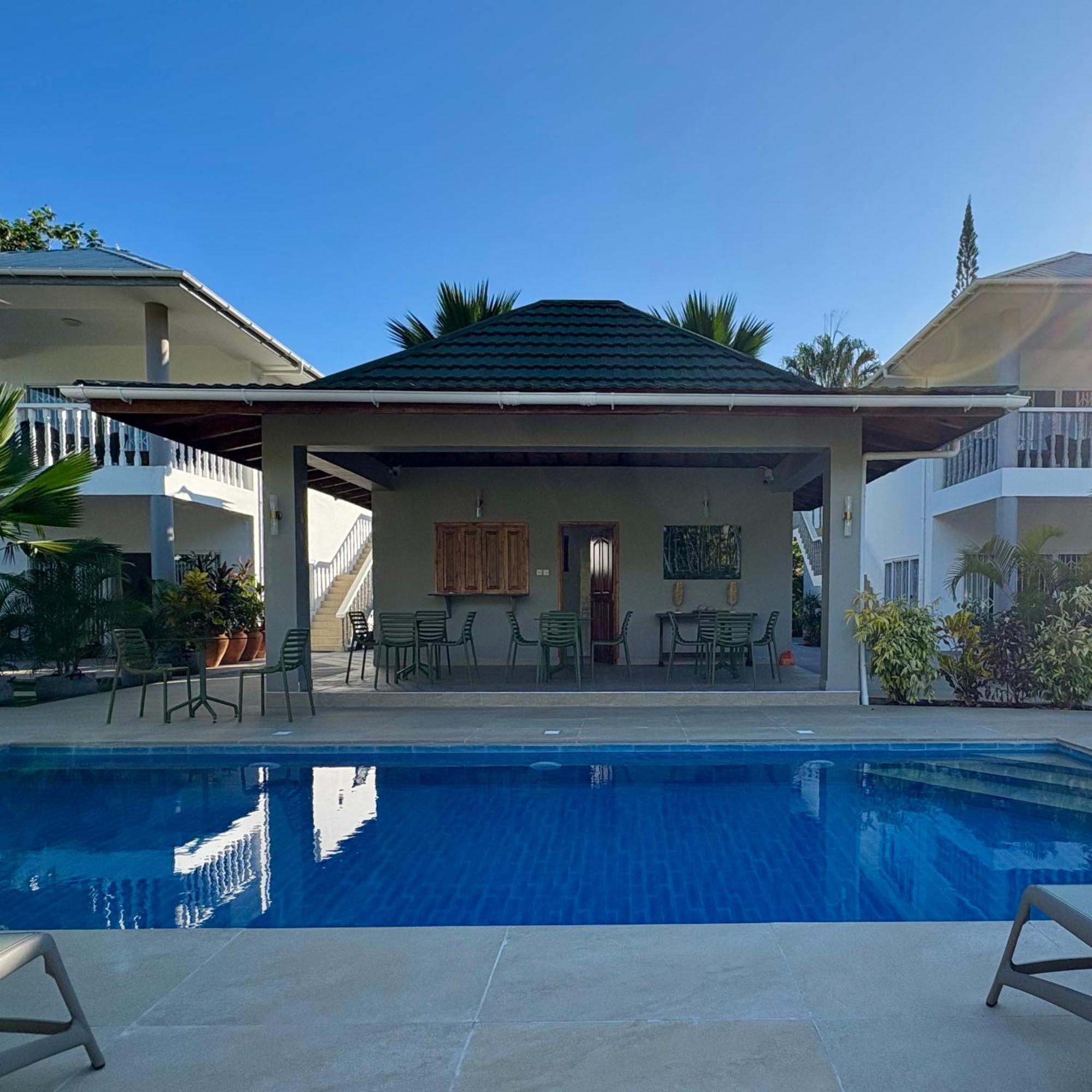 Casa Tara Villas Grand Anse  Exterior photo