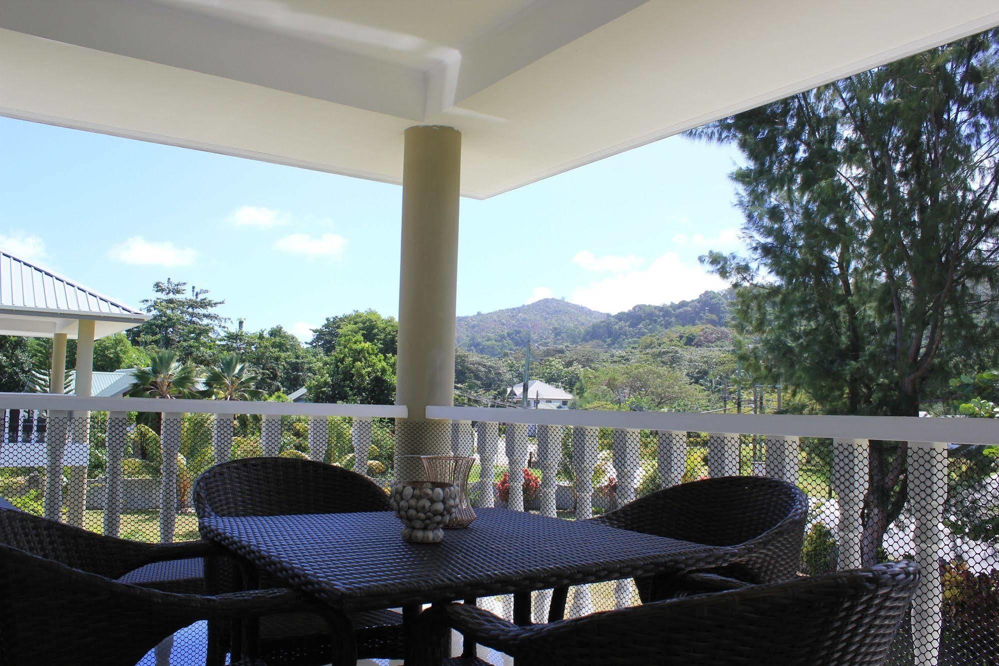 Casa Tara Villas Grand Anse  Exterior photo